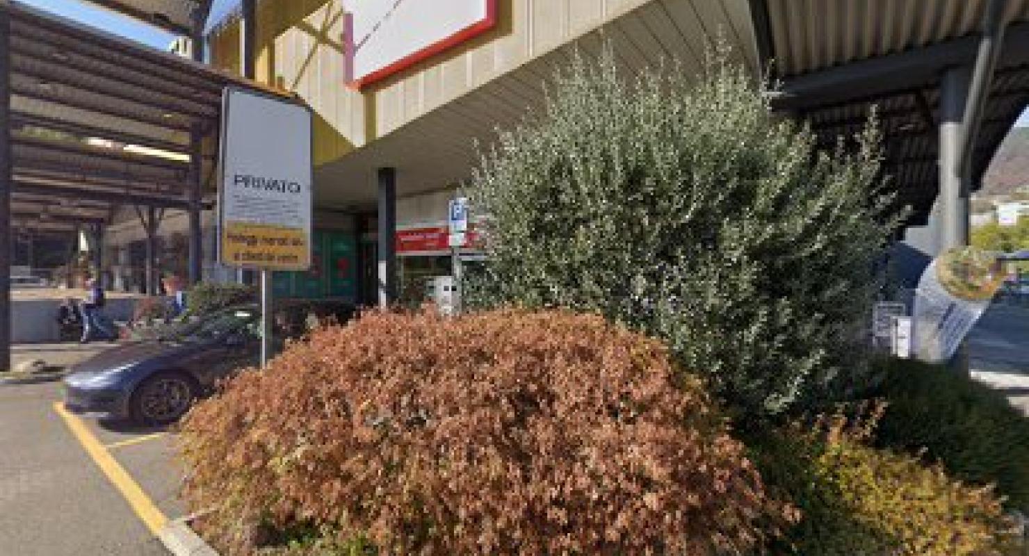 La Bottega del Calzolaio - Second-hand Clothing in Ticino