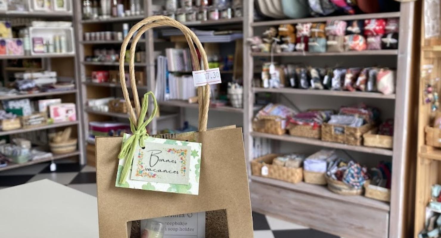 Concept Créatif Boutique & Atelier & Café - Repair & Alteration in Vaud