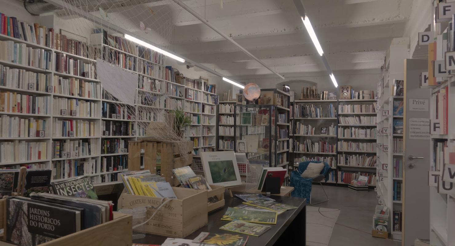 Boutique Terre des hommes - Second-hand Clothing in Vaud