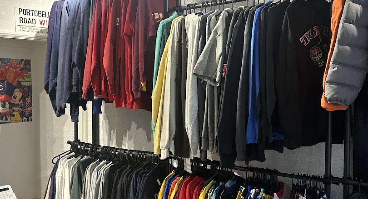 La Freeperie Lausanne Tunnel | Streetwear & Vintage Store - Second-hand Clothing in Vaud