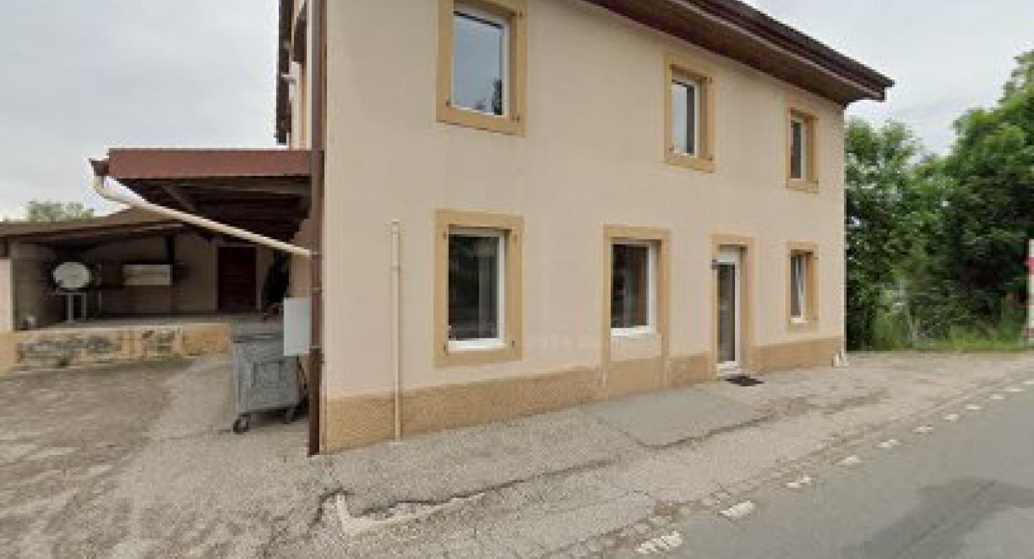 Alpha Clothing - Upcycled Fashion in Vaud