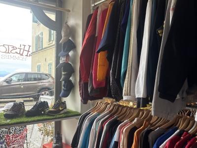Histoire de sapes - Second-hand Clothing in Vaud