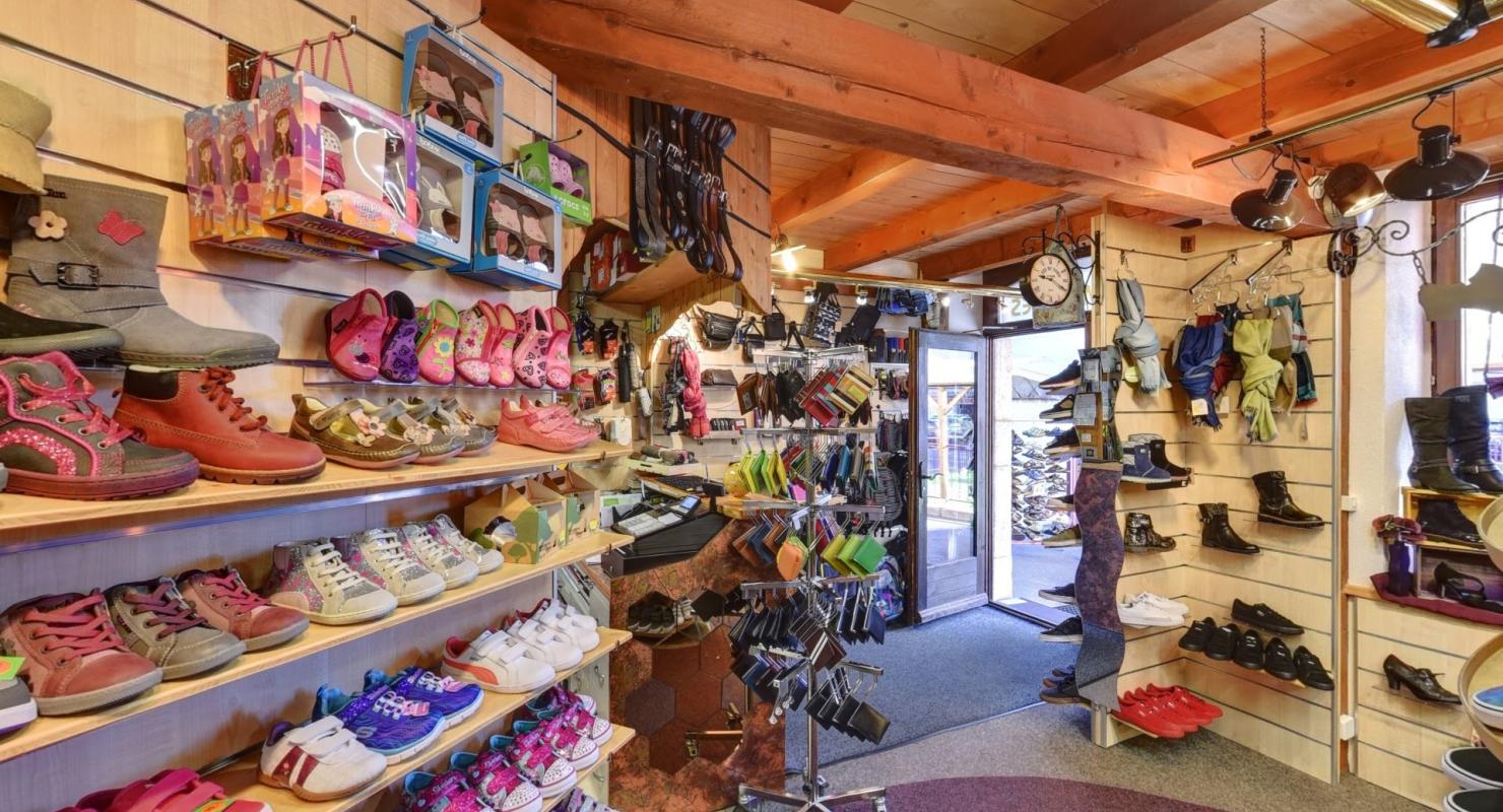 Chaussures Cordonnerie B. Mouquin - Second-hand Clothing in Vaud