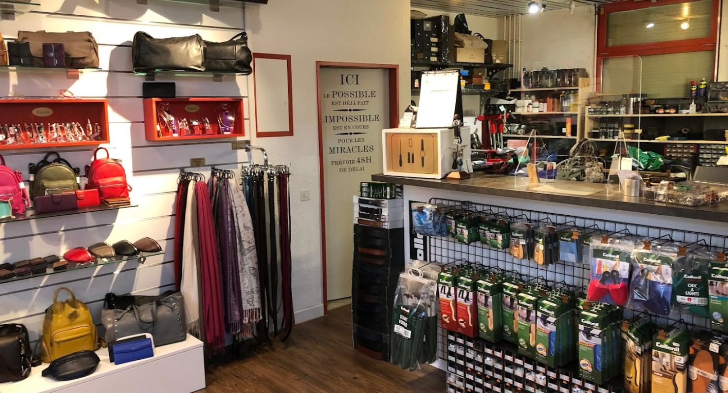 Shark's SA - Abbigliamento di seconda mano in Vaud