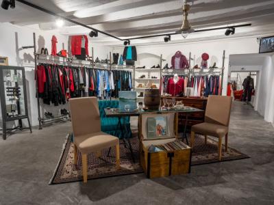 Ateapic - Abbigliamento di seconda mano a Vaud