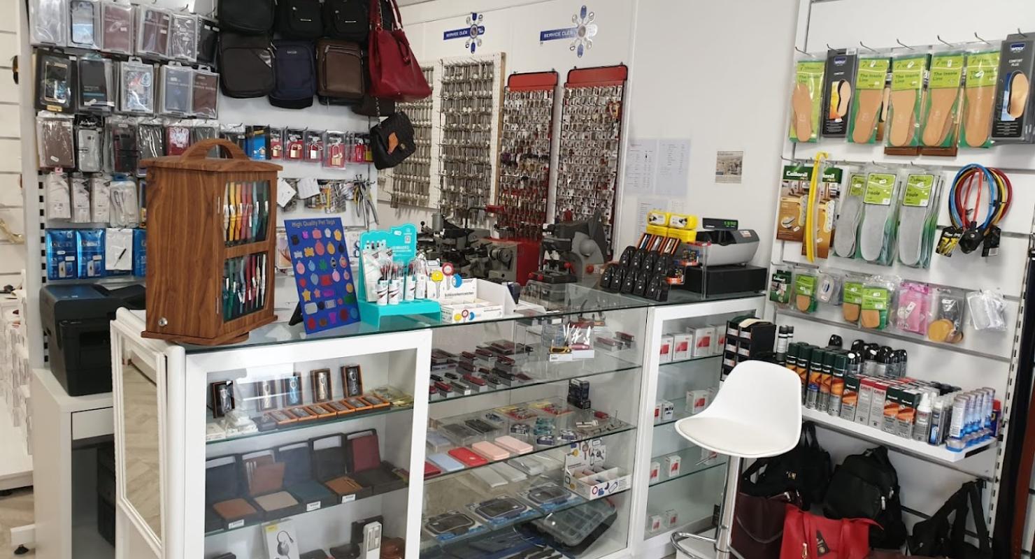 Cordonnerie du lac - Vêtements de seconde main in Vaud