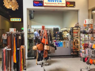 Mister - Coordonnerie Service - Second-Hand-Kleidung in Waadt