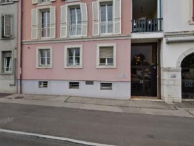 Sven Tugwell - Upcycled Fashion in Vaud