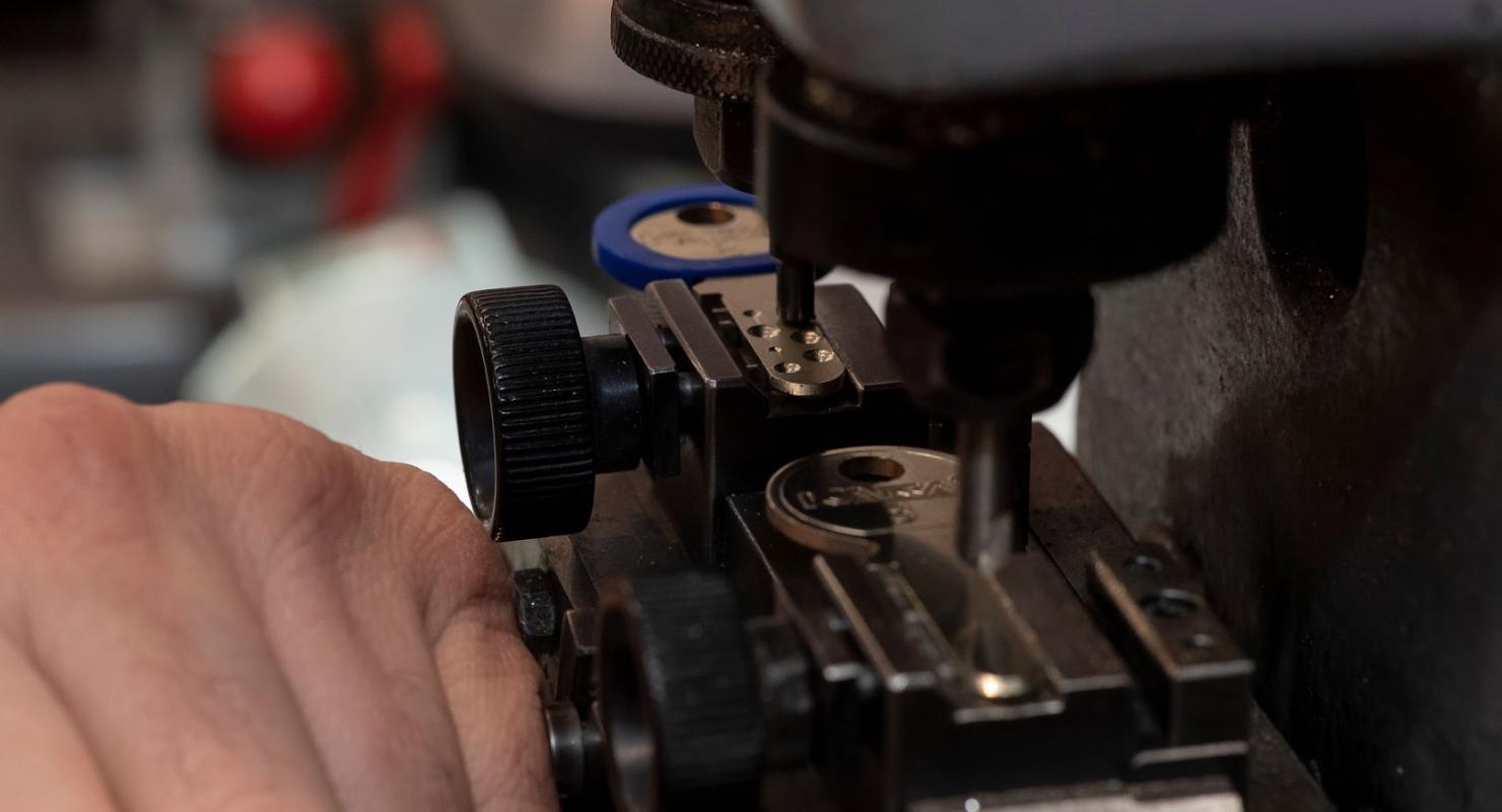 Cordonnerie d'Echallens - Second-hand Clothing in Vaud
