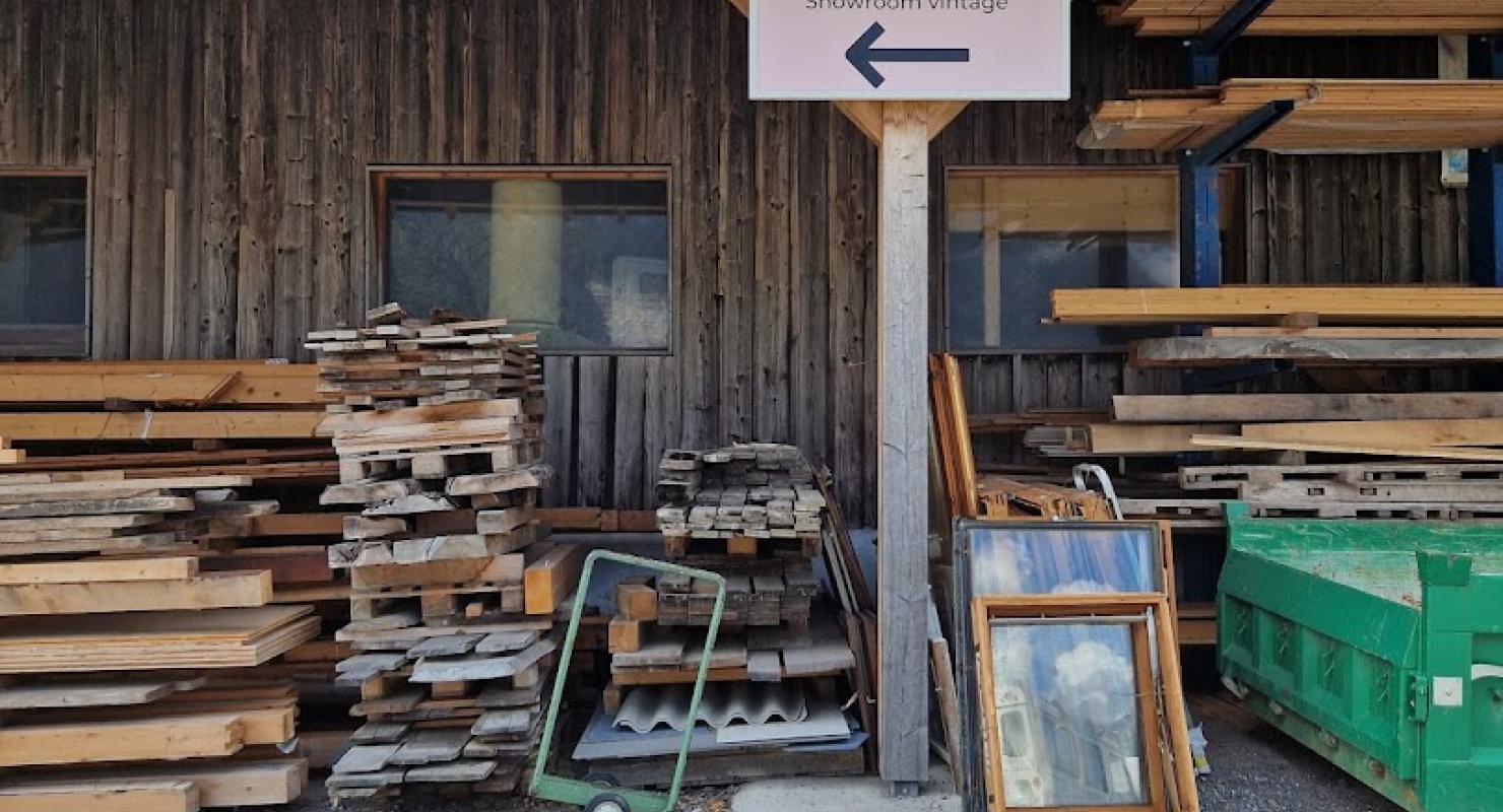 Sunny House Showroom Vintage - Concept Store - Second-hand Clothing in Vaud