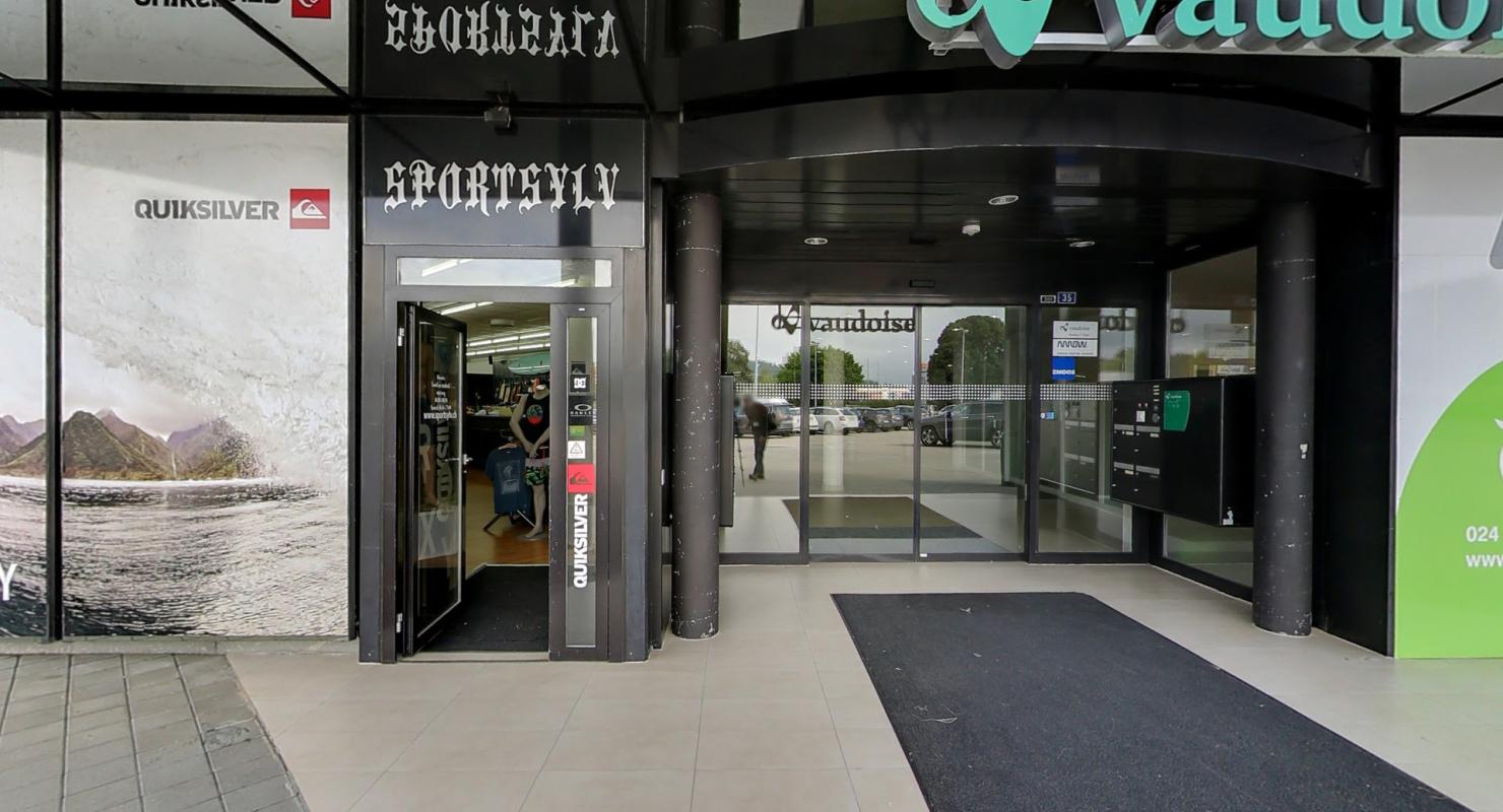 Sportsylv SA - Vêtements de seconde main in Vaud