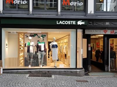 Lacoste - Second-hand Clothing in Vaud