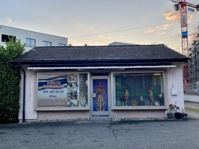 Schuhreparaturen u. Schlüsselservice Markthof - Second-hand Clothing in Aargau