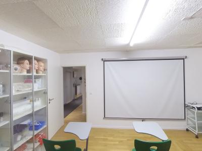 Swiss Beauty Academy GmbH - Moda upcycled a Vaud