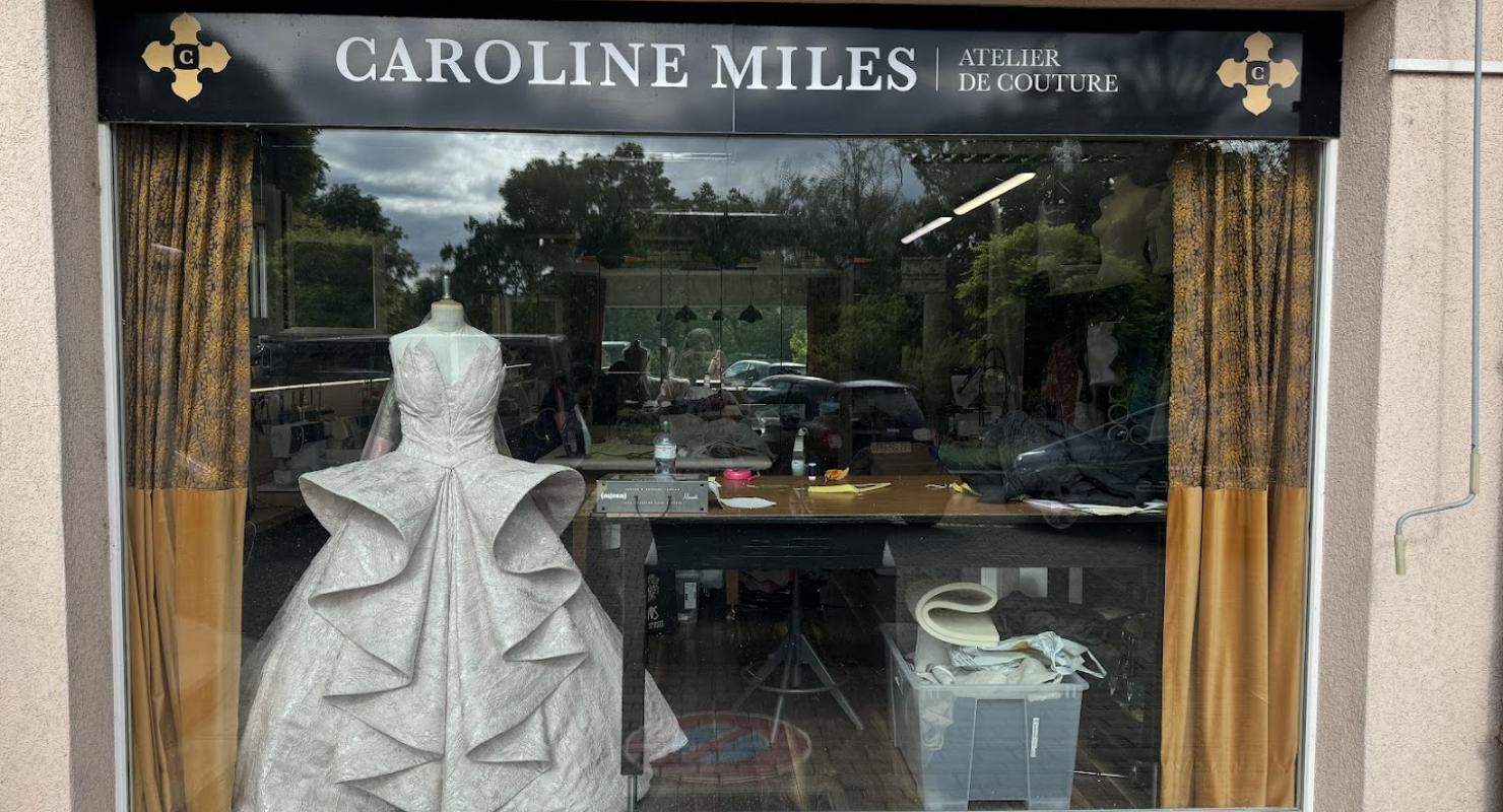 Caroline Miles Atelier de Couture SÀRL - Upcycled Fashion in Vaud