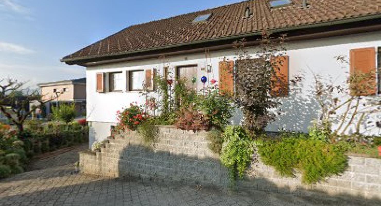 Mrs. Margrit Jenni Schneiderei - Upcycled Fashion in Aargau