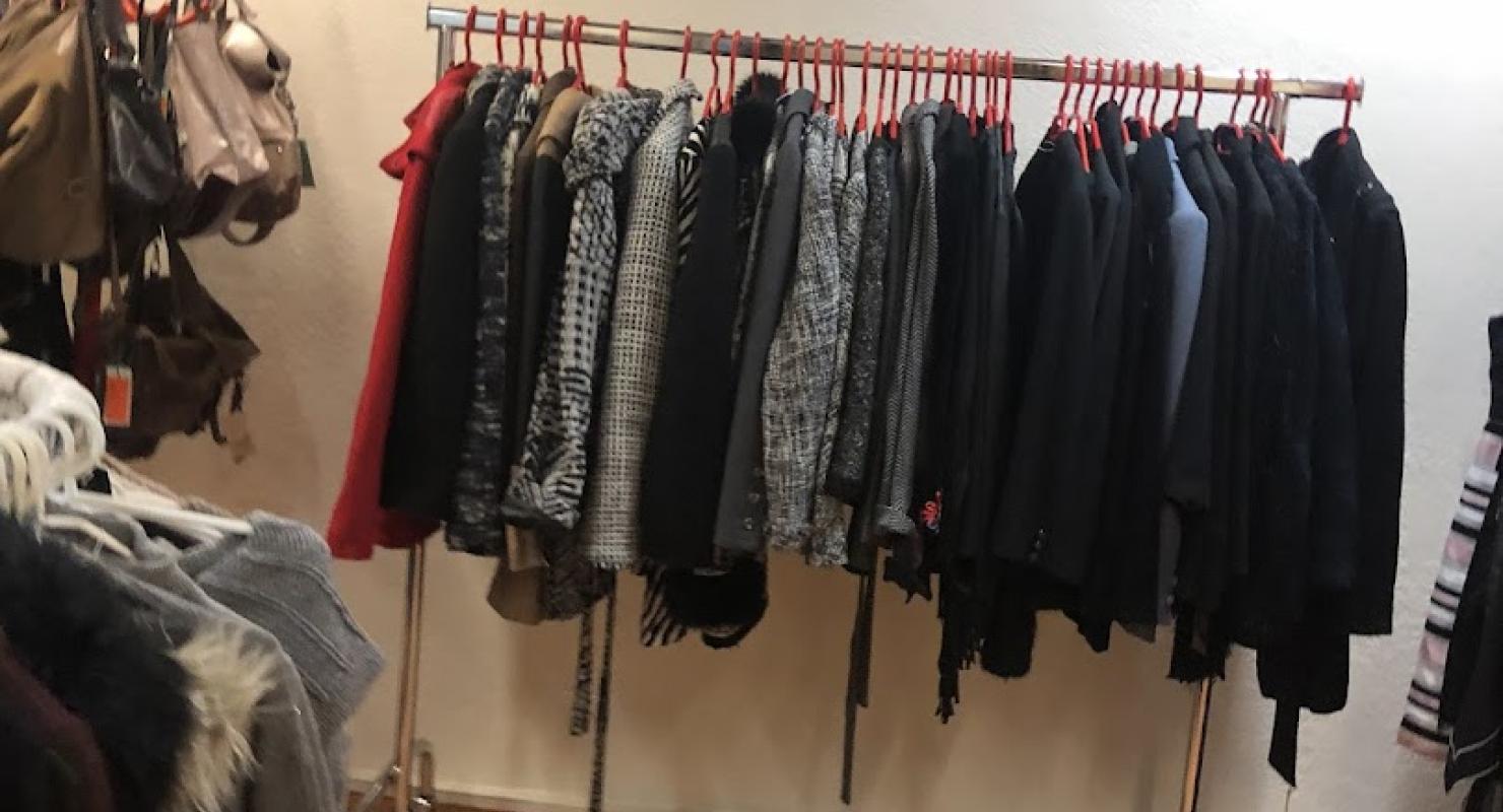 Vestiaide - Second-hand Clothing in Vaud