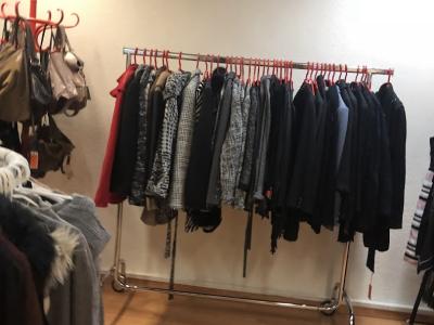 Vestiaide - Second-hand Clothing in Vaud