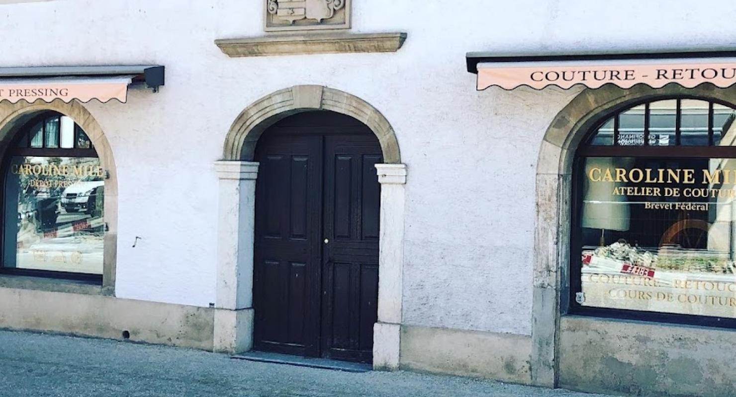 Atelier de couture Caroline Miles. Retouches et transformation vêtement.Dépôt pressing et cordonnerie - Repair & Alteration in Vaud