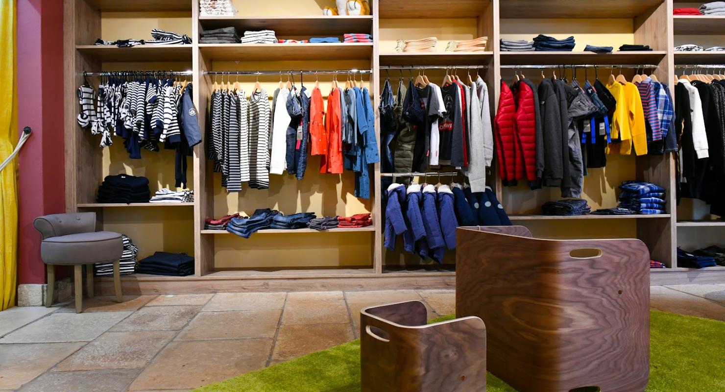 Les copains d'Aline - Vêtements, chaussures enfants et bébé - Coppet - Terre Sainte - Second-hand Clothing in Vaud