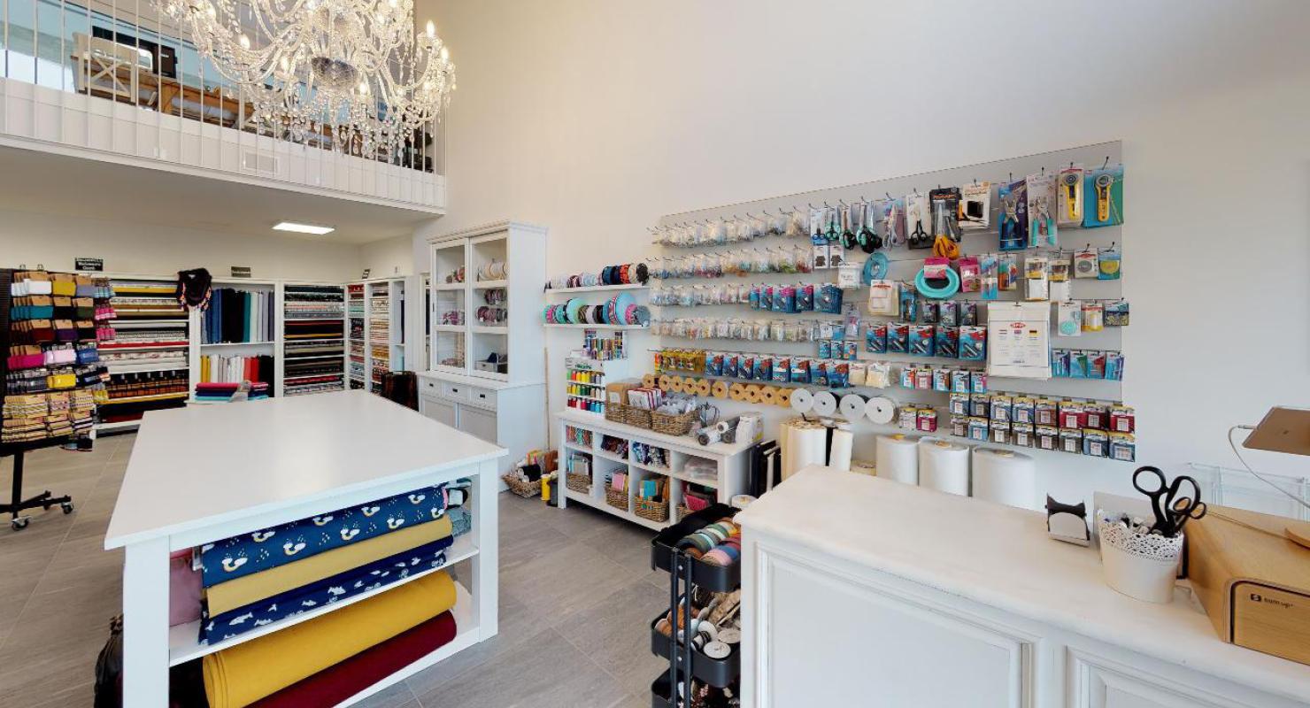 stofflastig.ch by Silvia Lottenbach - Repair & Alteration in Zug