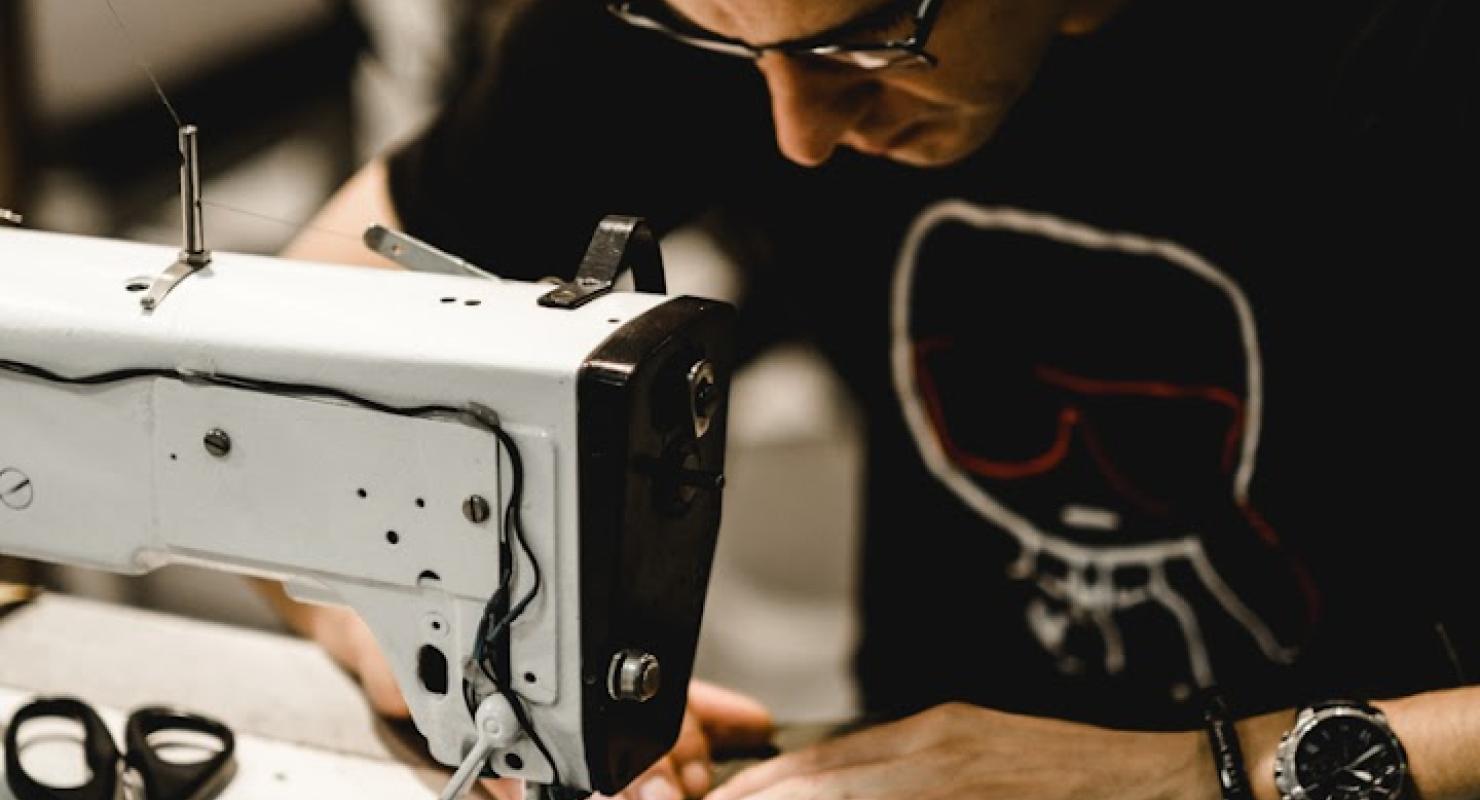 Schneideratelier Sergio GmbH - Upcycled Fashion in Zug