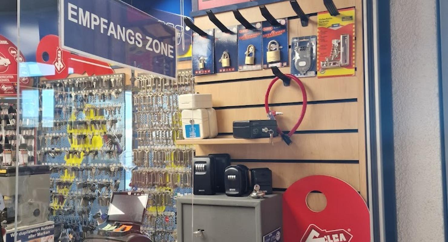 MISTER MINIT Steinhausen Zugerland - Second-hand Clothing in Zug