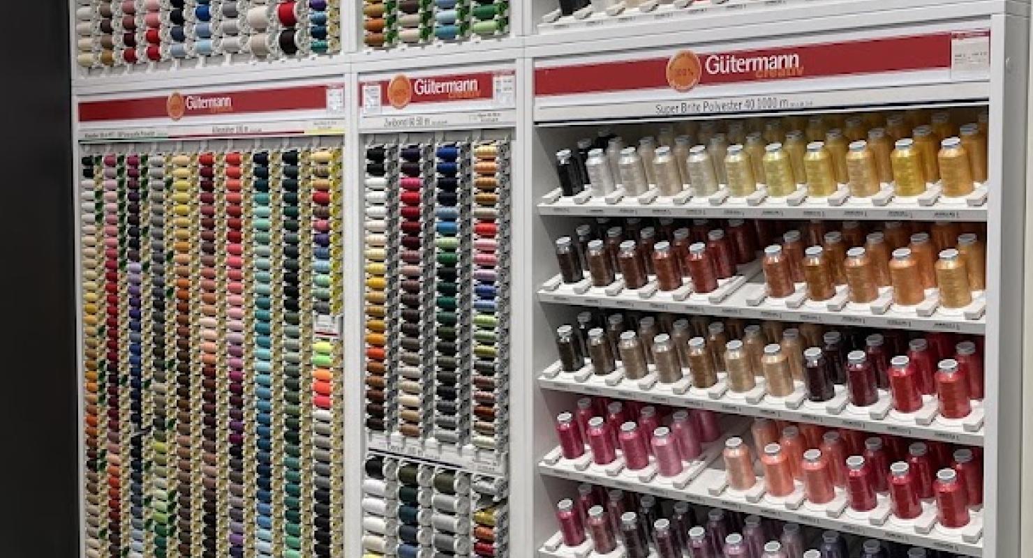 BERNINA - Burri Nähcenter Zug AG - Second-hand Clothing in Zug