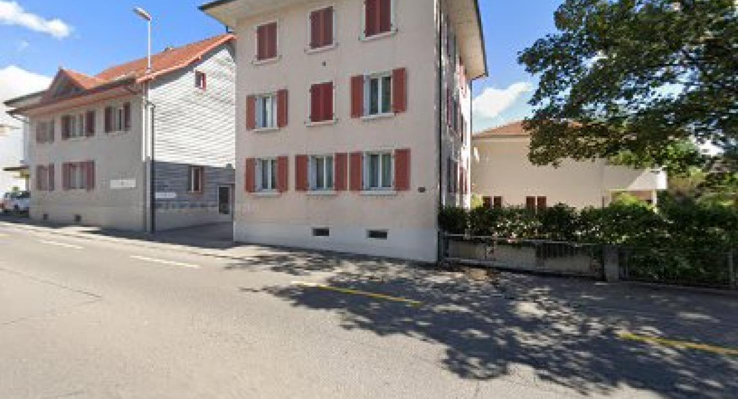 Schneiderei Nuzzo Gallo Antonio - Moda upcycled in Argovia