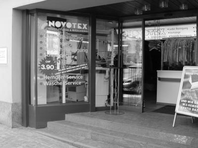 Texpress Textilpflege AG - Hemden Service, Textilreinigung & Wäscherei - Second-hand Clothing in Zug