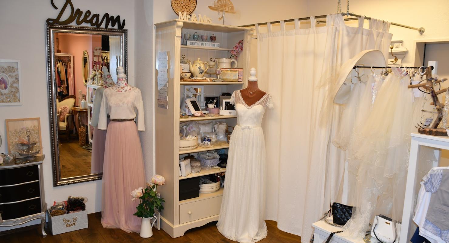 meinKleid-deinKleid Boutique - Second-hand Clothing in Zug