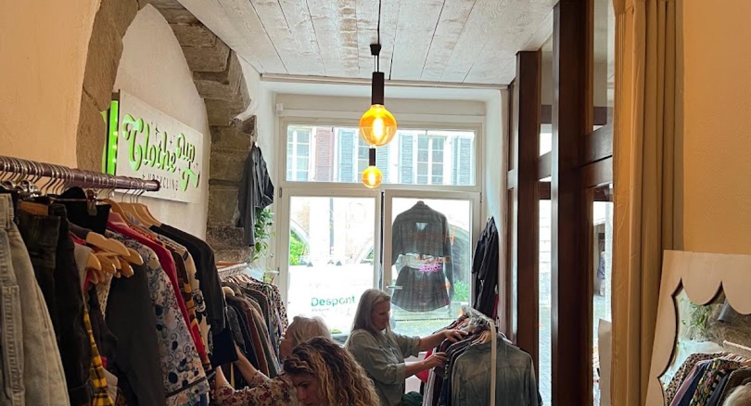 ClotheUp - Second-hand Clothing in Bern