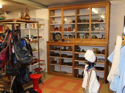 Brockenstube Frauenverein Lenk - Second-hand Clothing in Bern