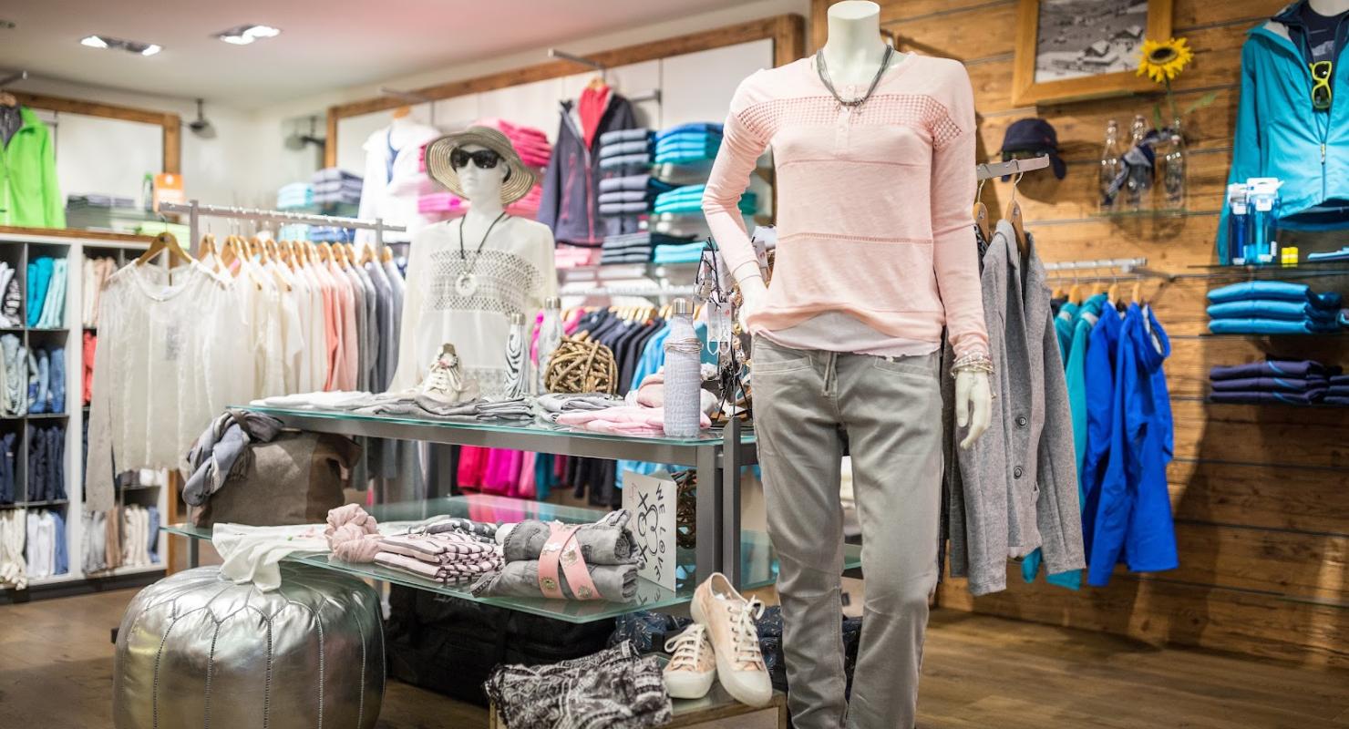 Brand Sport und Mode INTERSPORT Rent - Second-hand Clothing in Bern