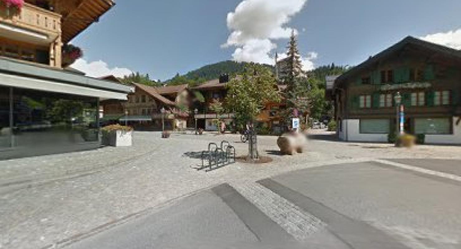 Themis Z - Gstaad Flagship Store - Upcycled Fashion in Bern