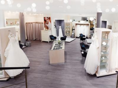 Domino Bride & Groom - Second-hand Clothing in Aargau