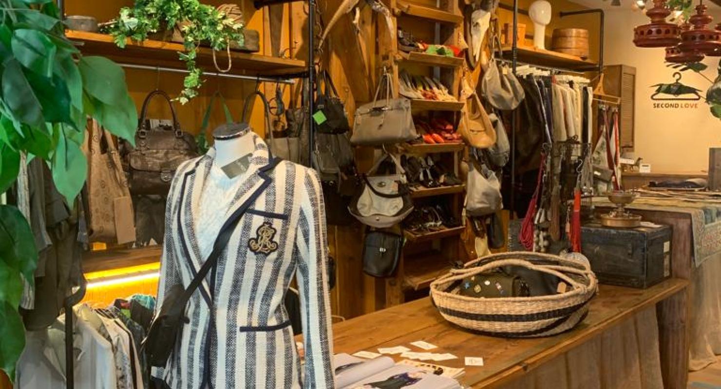 Second Love Designer Kleider - Second-hand Clothing in Bern