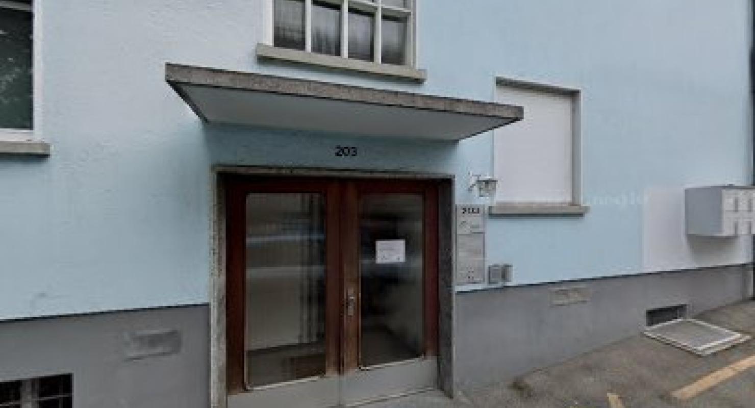 Schnäppchen - Second-hand Clothing in Bern