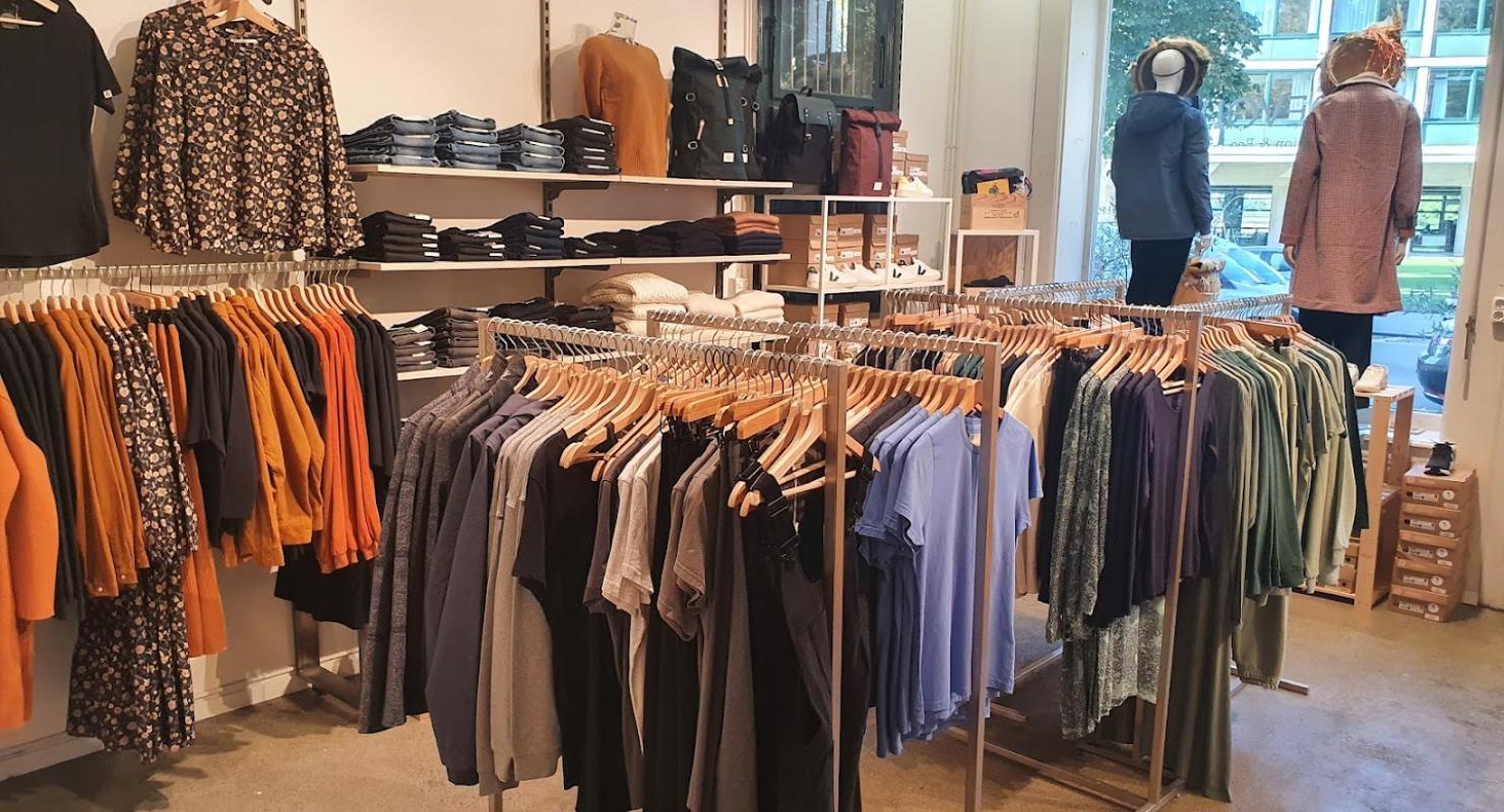 RRREVOLVE Second Life & Basics - Second-hand Clothing in Bern