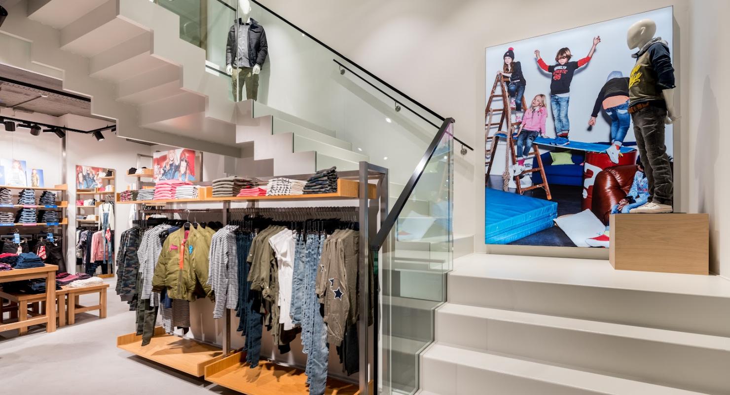 WE Fashion Bern - Marktgass-Passage - Abbigliamento di seconda mano in Berna