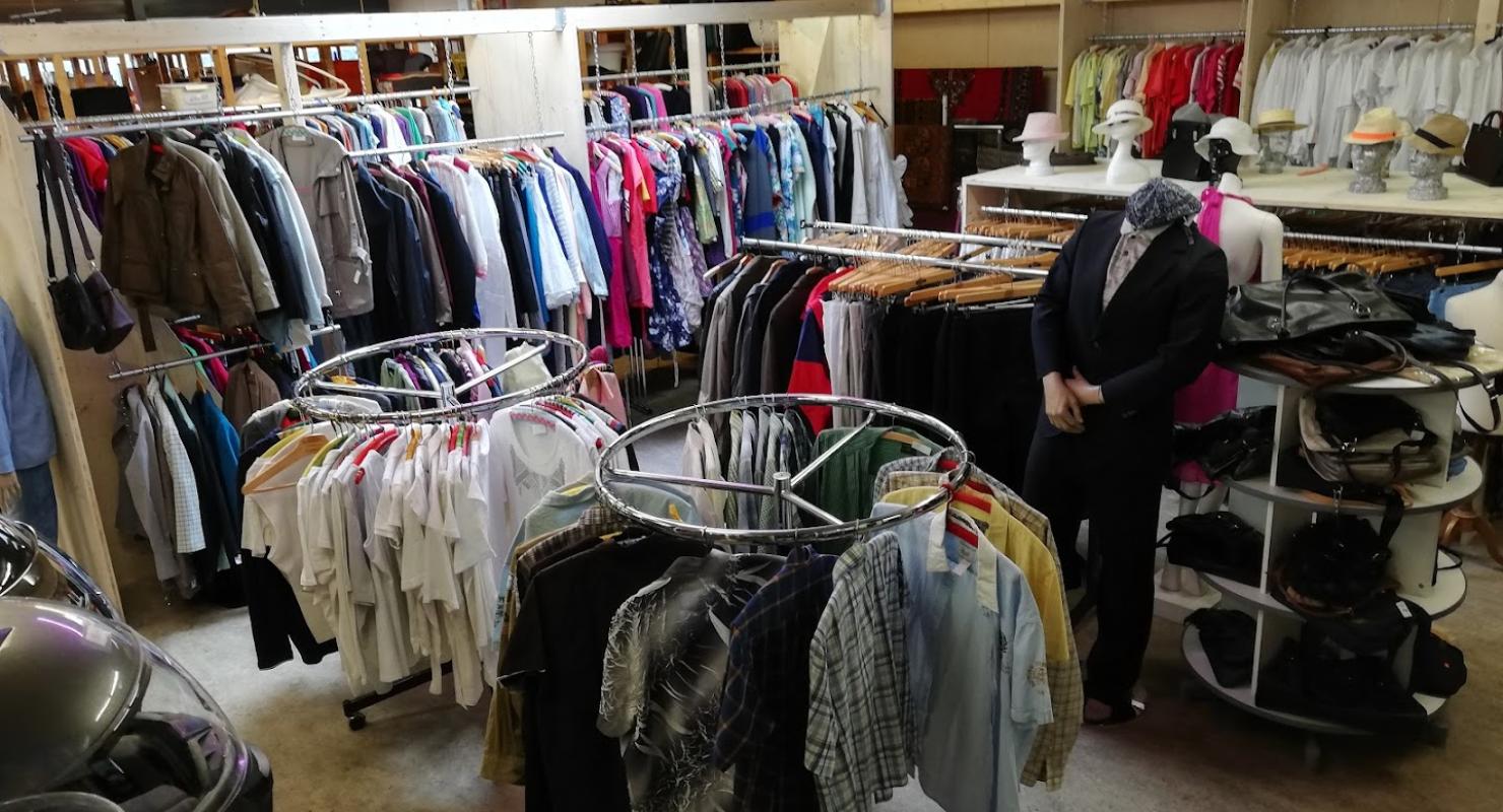 HIOB Brockenstube Secondhand - Second-hand Clothing in Bern