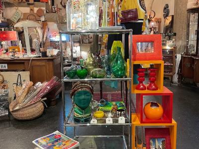 UndergroundStation - Second-Hand-Kleidung in Bern