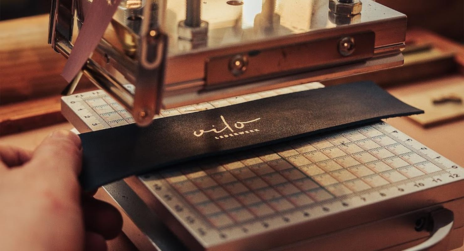 Vilo Lederwerk - Ihr Spezialist für Lederwaren, Designer Handtaschen - Schuhreparaturen - Mass-Schuhe im Kanton Aargau - Moda upcycled in Argovia