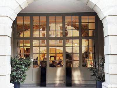 RL Rosmarie Lang interior design dialog - Upcycled Fashion in Bern