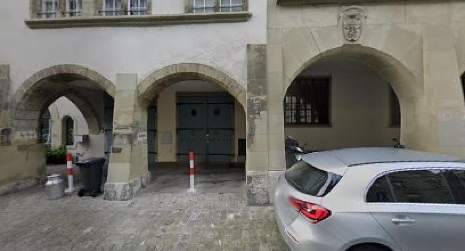 Schneiderei Momo Haller Atelier für Kleider - Upcycled Fashion in Bern