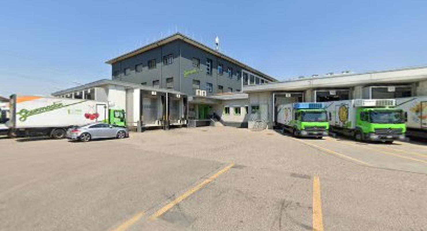 LEONCIAGO - Upcycled Fashion in Bern