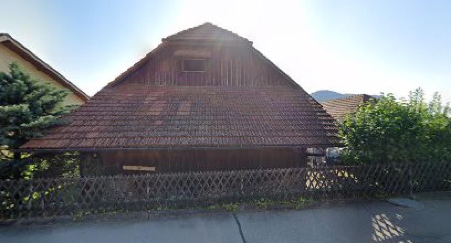 Kneissler's Schlarpe-Zwickerei - Second-hand Clothing in Bern