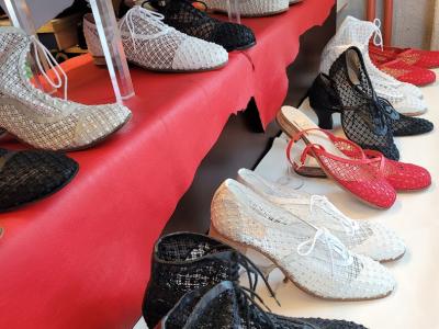 Jakob Simon Schuhmacher - Second-hand Clothing in Bern