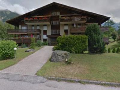 Mrs. Esther Nöthiger - Upcycled Fashion in Bern