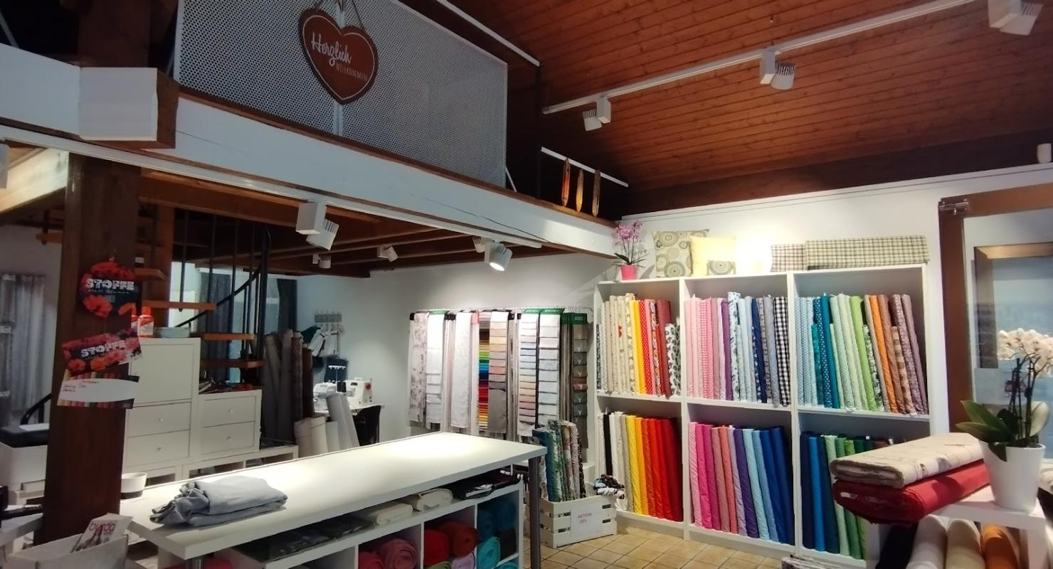 Annettes Stoff + Nähatelier - Second-hand Clothing in Bern